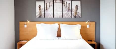 Skrivebord, barnesenger (inkludert), wi-fi (inkludert) og sengetøy