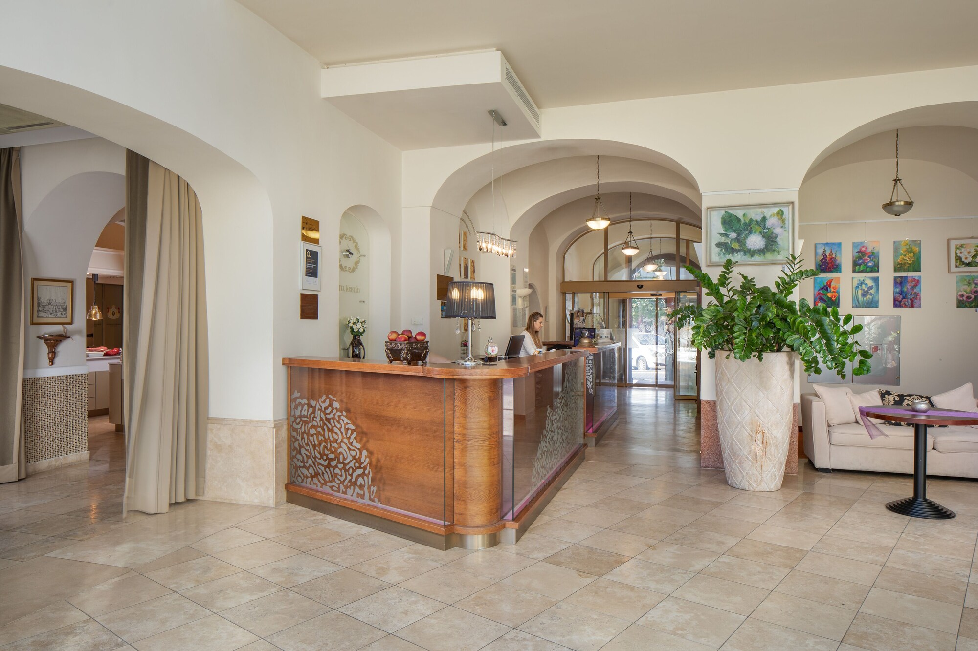 4 Star Hotels