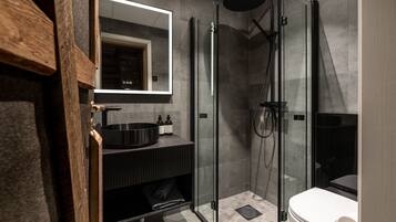 Chambre Triple Standard | Salle de bain