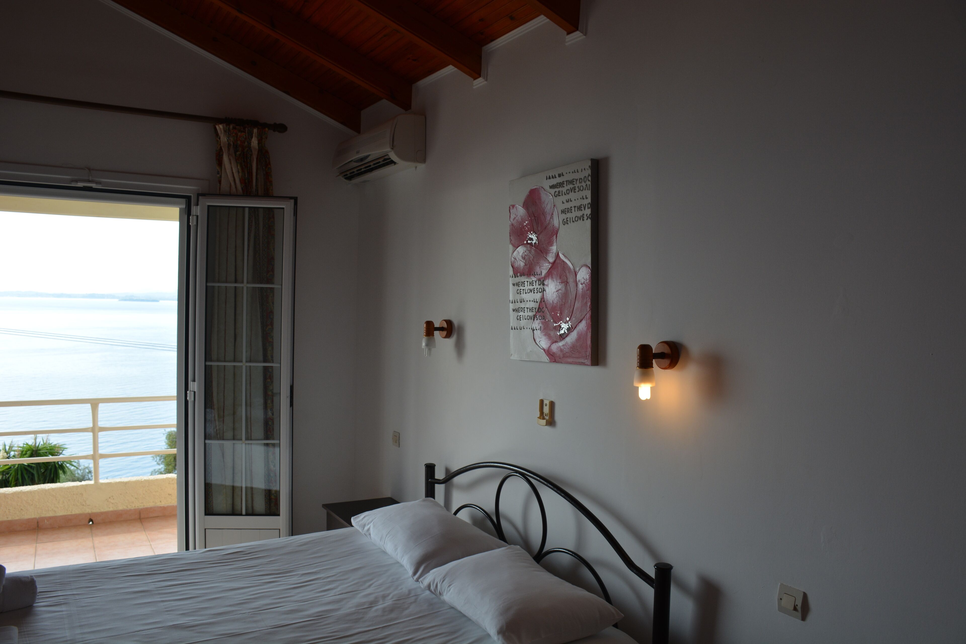 in-room safe, soundproofing, cots/infant beds, free wifi