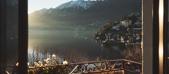 Vista Lakefront Boutique Hotel