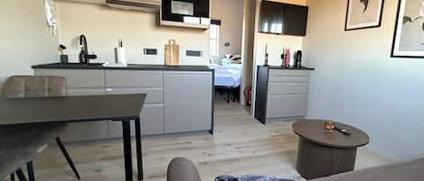 Studio (64) | Oppholdsområde | Flatskjerm-TV og oppvarmet gulv