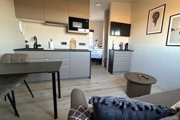 Studio (64) | Oppholdsområde | Flatskjerm-TV og oppvarmet gulv