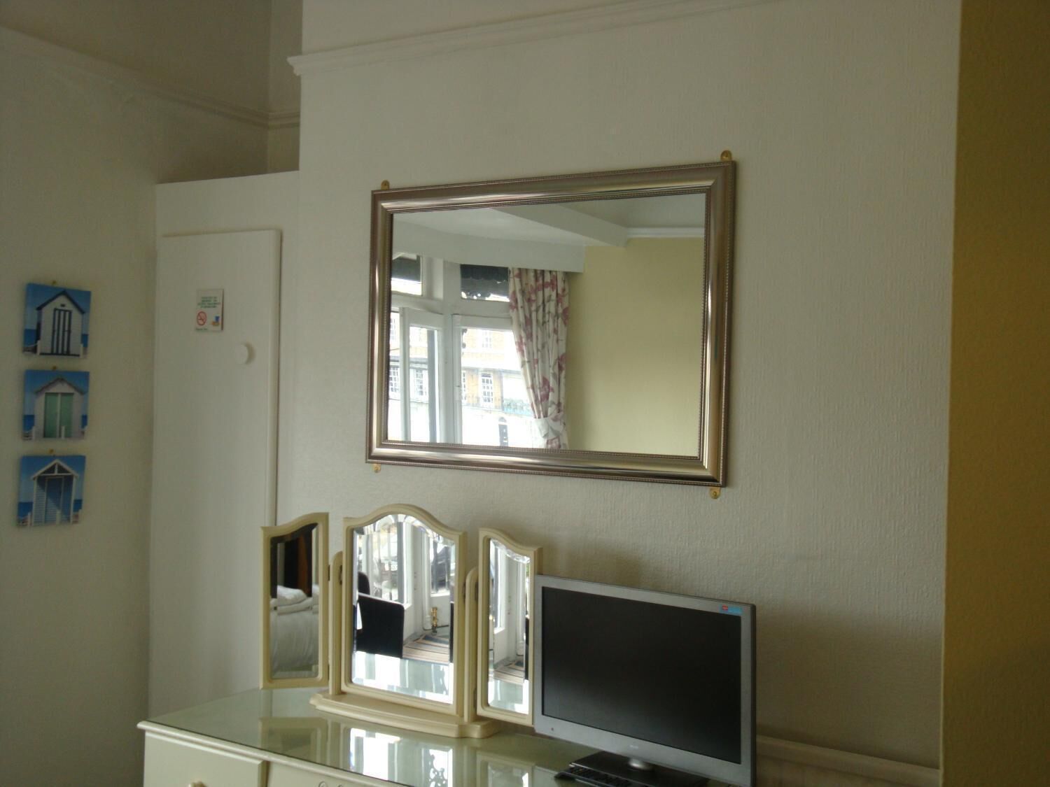 Photo - Spencer Court
