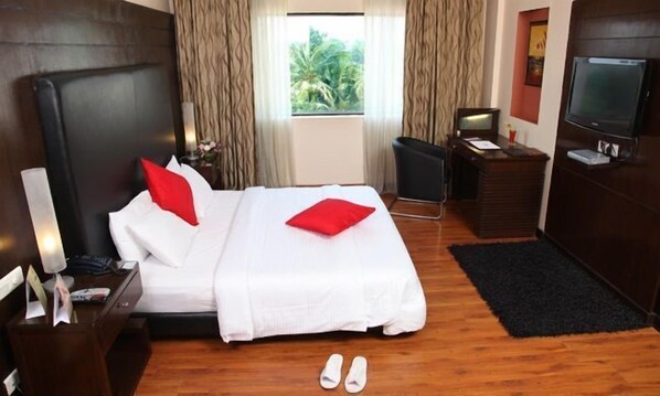 Minibar, Zimmersafe, schallisolierte Zimmer, Bügeleisen/Bügelbrett