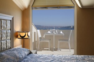 Superior Room, Balcony, Sea View | Premium bedding, memory foam beds, minibar, in-room safe