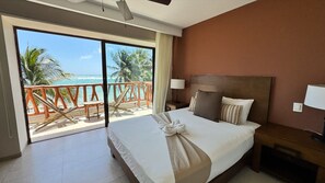 Sea View, 1 Queen Bed | Rideaux occultants, chambres insonorisées, Wi-Fi gratuit, draps fournis