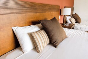 Master Suite Sea View, 2 Queen Beds. | Blackout drapes, soundproofing, free WiFi, bed sheets
