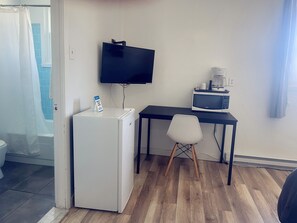 Economy-Zimmer | 1 Schlafzimmer, Schreibtisch, Verdunkelungsvorhänge, kostenloses WLAN