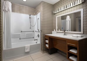 Suite, 1 King Bed, Accessible, Bathtub | Bathroom | Free toiletries, hair dryer, towels