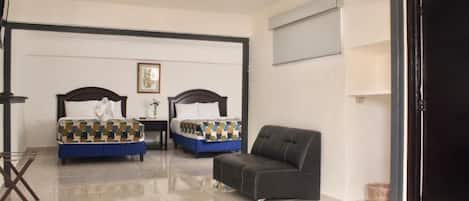 Quarto casal luxo | Wi-Fi de cortesia, roupa de cama