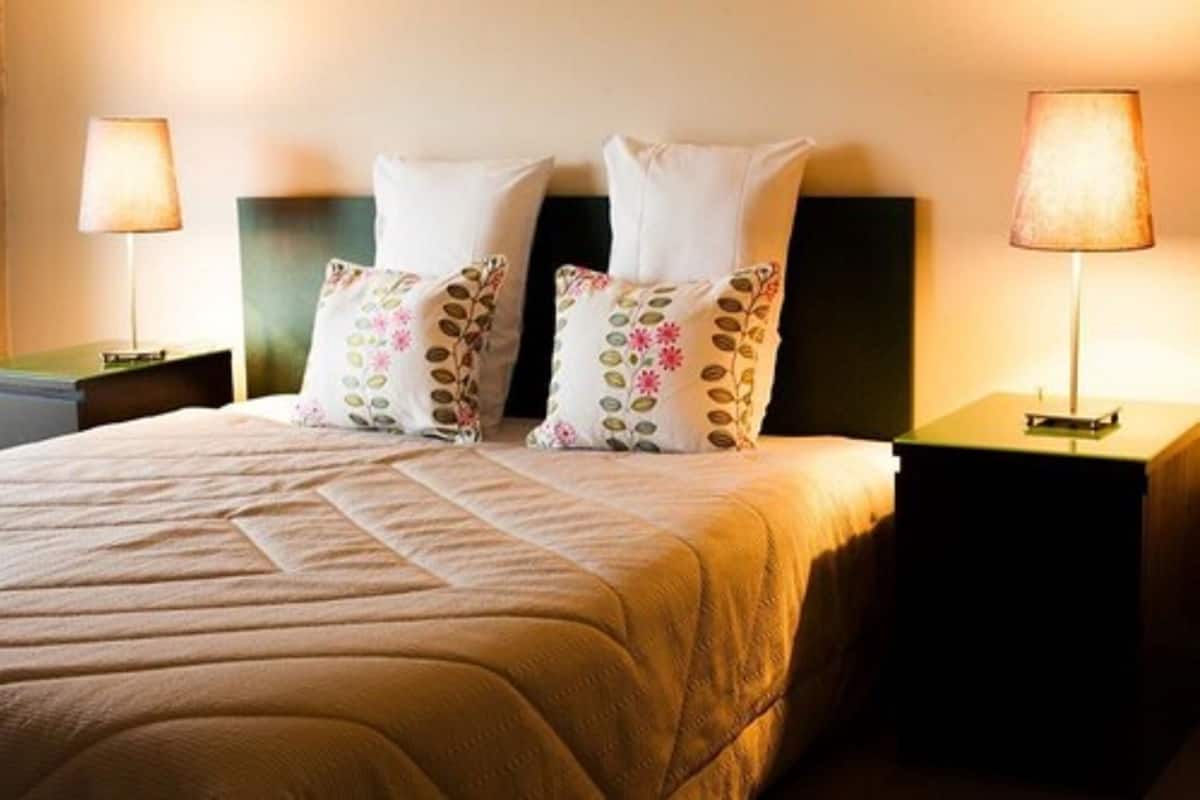 Premium bedding, in-room safe, individually decorated, blackout curtains