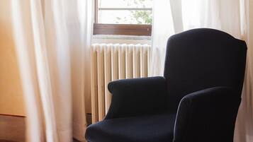 Dobbeltværelse | Minibar, gratis Wi-Fi