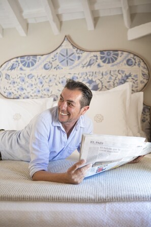 Superior Double Room | Egyptian cotton sheets, premium bedding, down comforters - Posada La Sacristía (Tarifa)