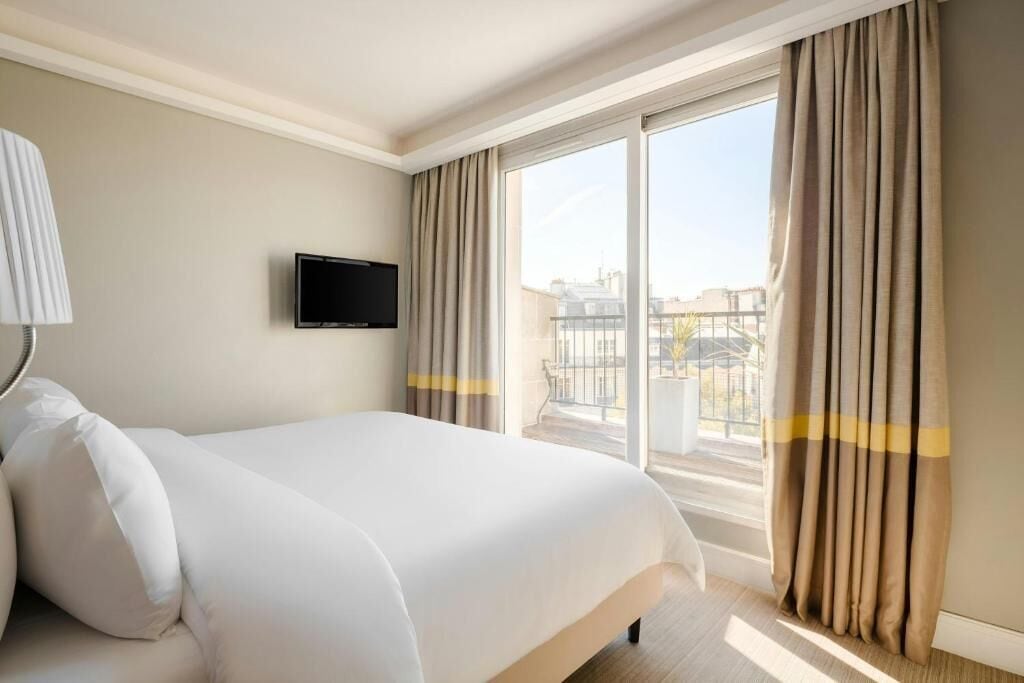 Panorama suite | Een kluis op de kamer, individueel gemeubileerd