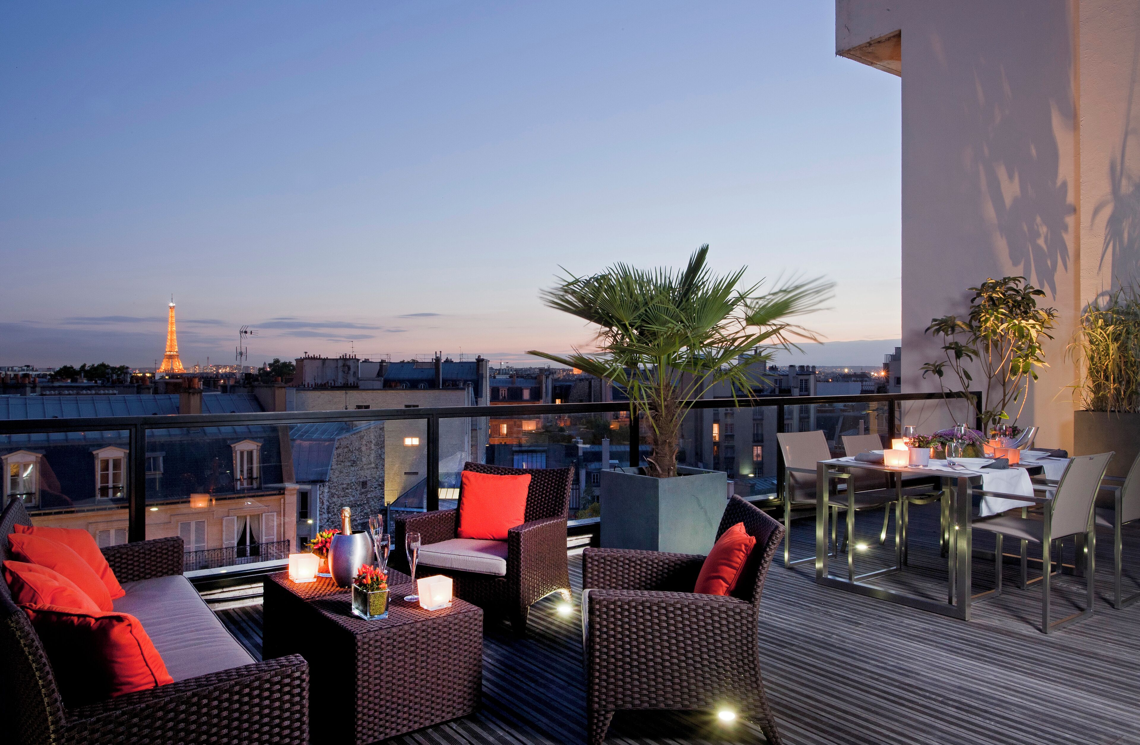 Suite Rooftop Panoramique Tour Eiffel | Terrasse/Patio
