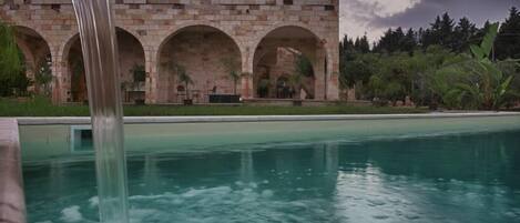 Seasonal outdoor pool