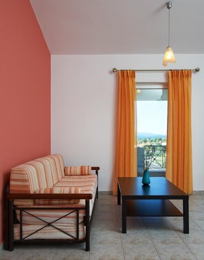 18-inch plasma TV with digital channels, TV