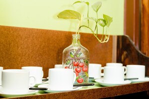 Desayuno continental gratuito y diario