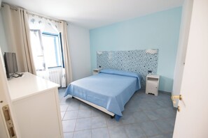 Family Apartment, 1 Bedroom | Premium bedding, Select Comfort beds, blackout drapes, soundproofing - Le Calette (Sperlonga)