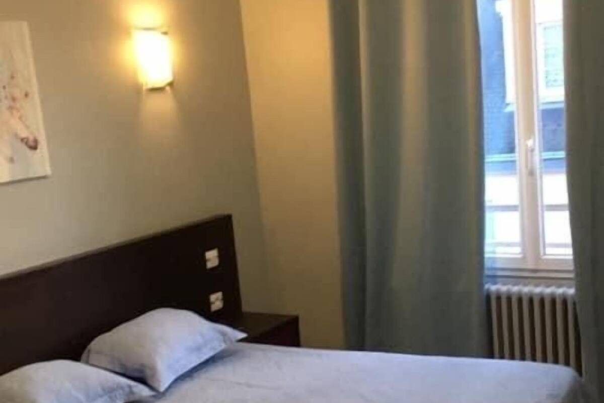 Standard Double Room | Desk, blackout drapes, soundproofing, cribs (free)
