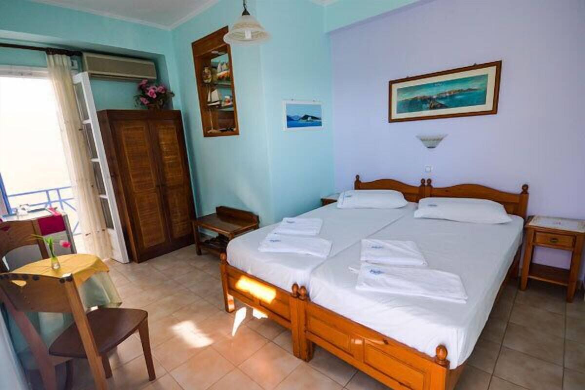 Standard Double or Twin Room | Desk, soundproofing, free WiFi, bed sheets