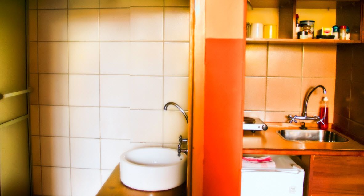 superior apartment | living area | tv