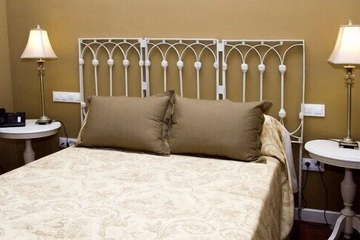 shower, rainfall showerhead, designer toiletries, hair dryer