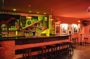 4 bars/lounges - Hospederia La Querencia (Bujalance)