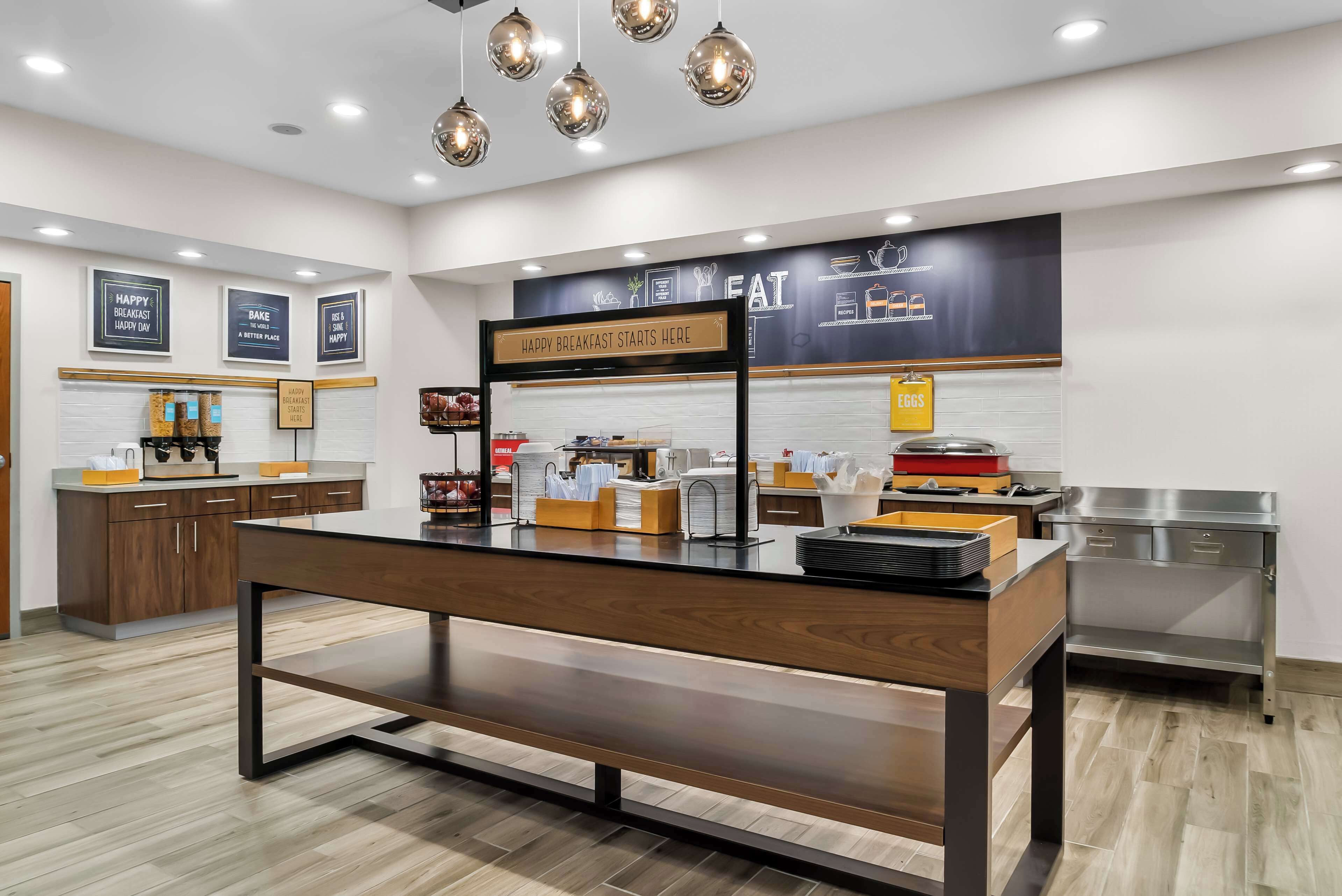 free daily on-the-go breakfast