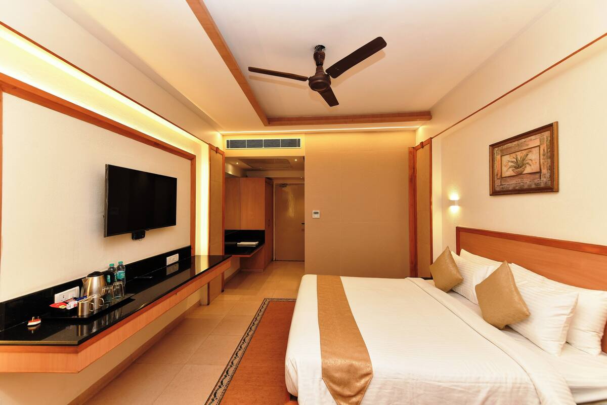 Kamar Double Mewah, 1 Tempat Tidur Double, kamar mandi pribadi | Meja kerja, Wi-Fi gratis, dan seprai linen