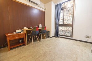 Double Room, Non Smoking