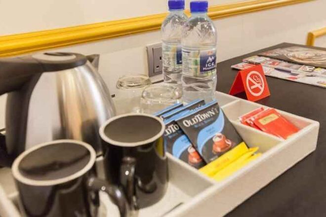 Kaffee und/oder Kaffeemaschine