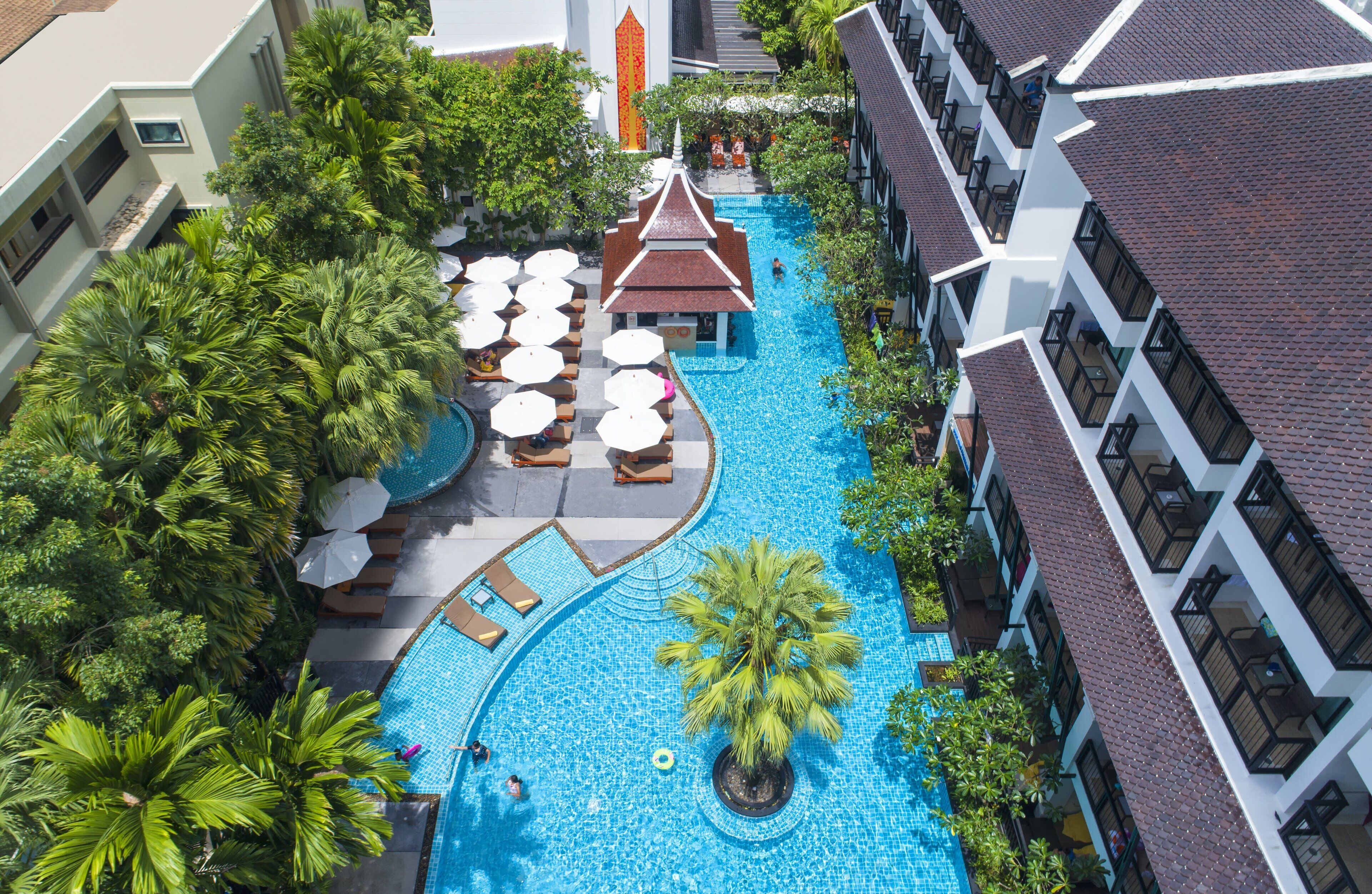 Hồ bơi trong nhà/ngoài trời