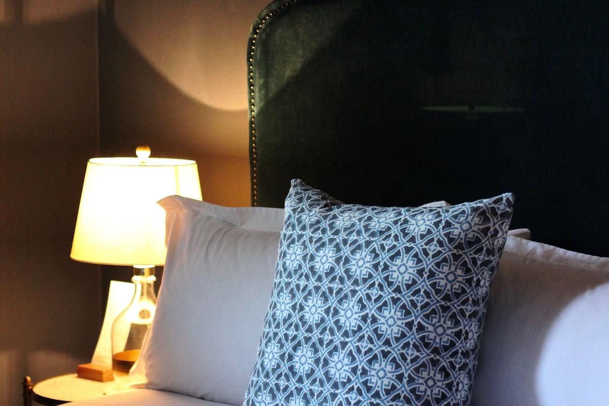 Petite Double | 1 bedroom, minibar, free WiFi, bed sheets