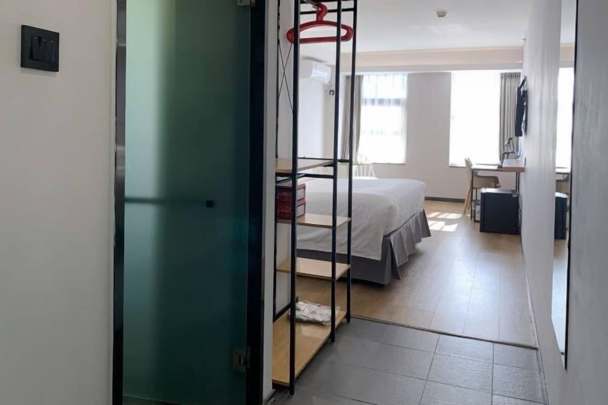 Minibar, in-room safe, desk, blackout drapes