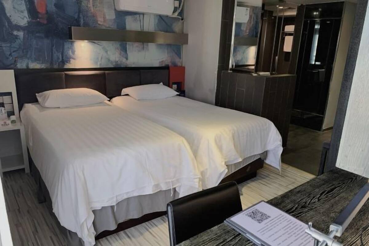 Minibar, in-room safe, desk, blackout drapes