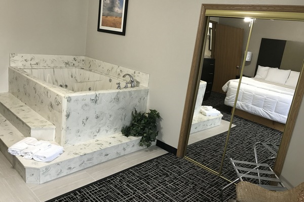 Jetted tub