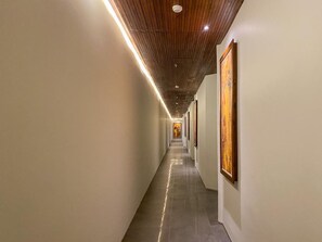 Interior entrance - djabu Seminyak Hotel (Seminyak)