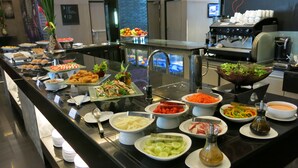Buffet - In Residence Bangkok Sukhumvit (Bangkok)