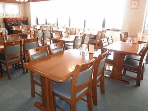 Breakfast, lunch, dinner served; Japanese cuisine
