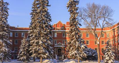 University of Alberta - Guest Accommodation