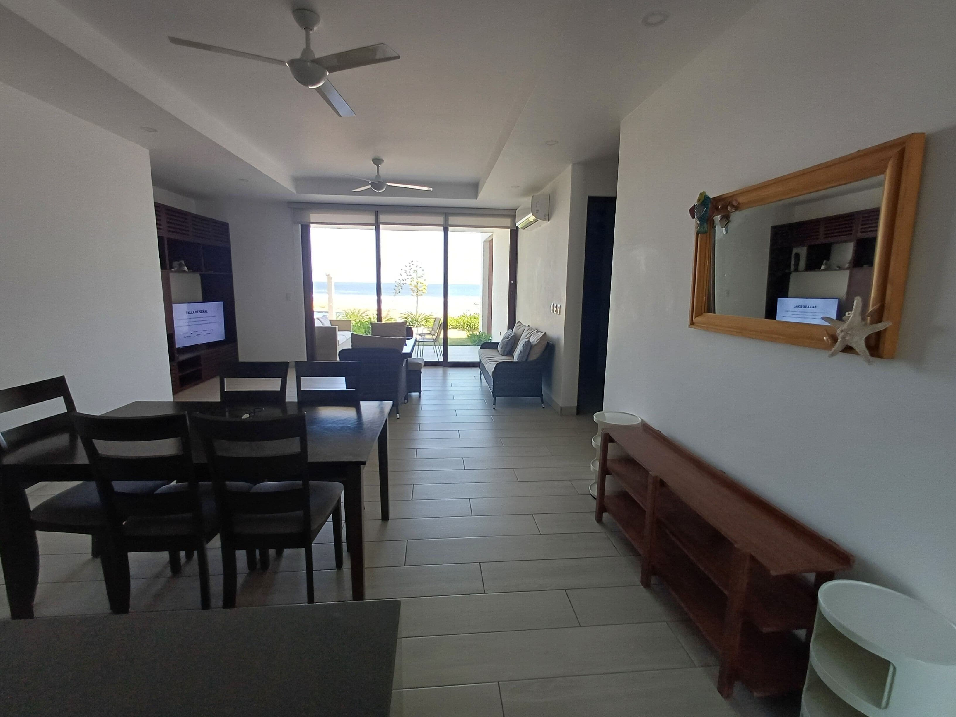 Comfort Condo, 2 Bedrooms, Ocean View, Ground Floor | Living area