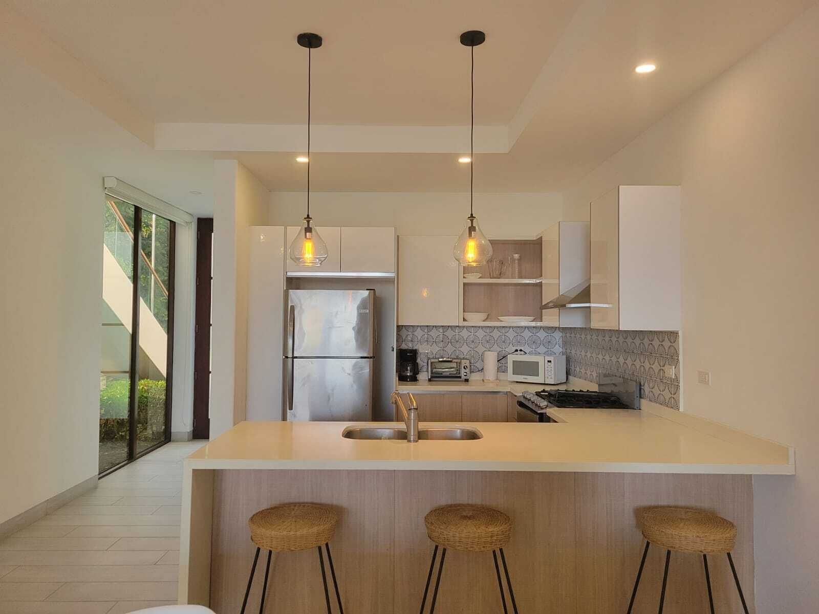 Căn hộ Deluxe | Bếp riêng | Tủ lạnh, lò vi sóng 