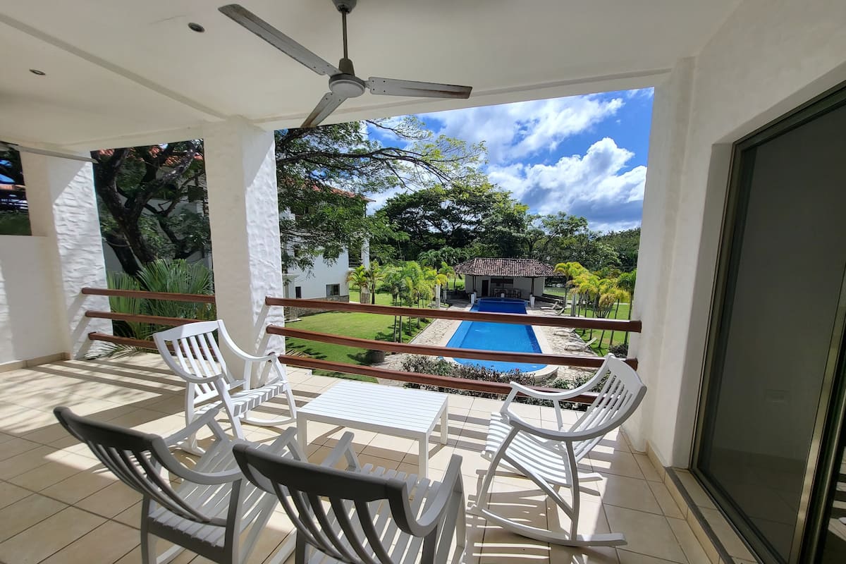 Classic Apartment | Living area | LED TV