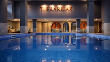 2 indoor pools, outdoor pool, open 9:00 AM to 9:00 PM, free pool cabanas