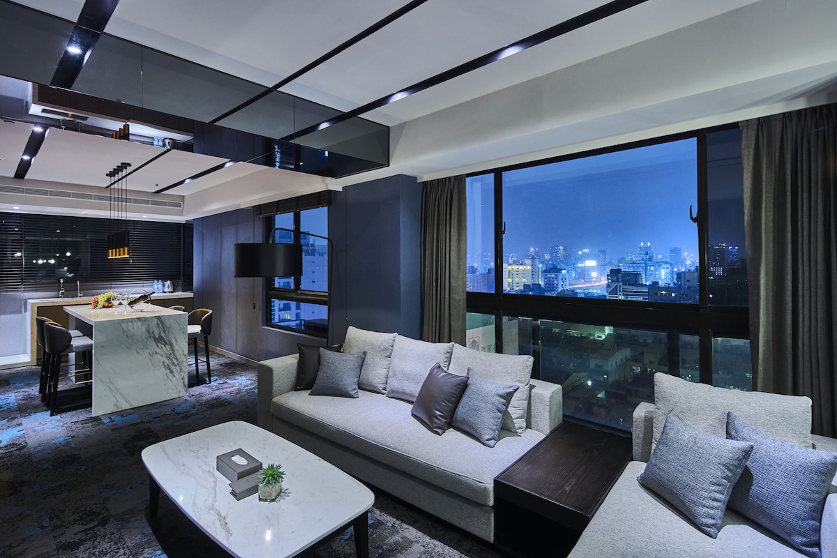 Presidential Suite, 1 Bedroom | View from room