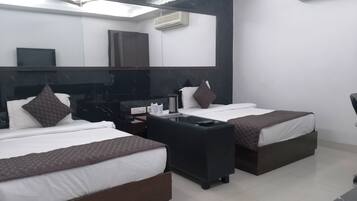 Ropa de cama de alta calidad, colchones Select Comfort y minibar