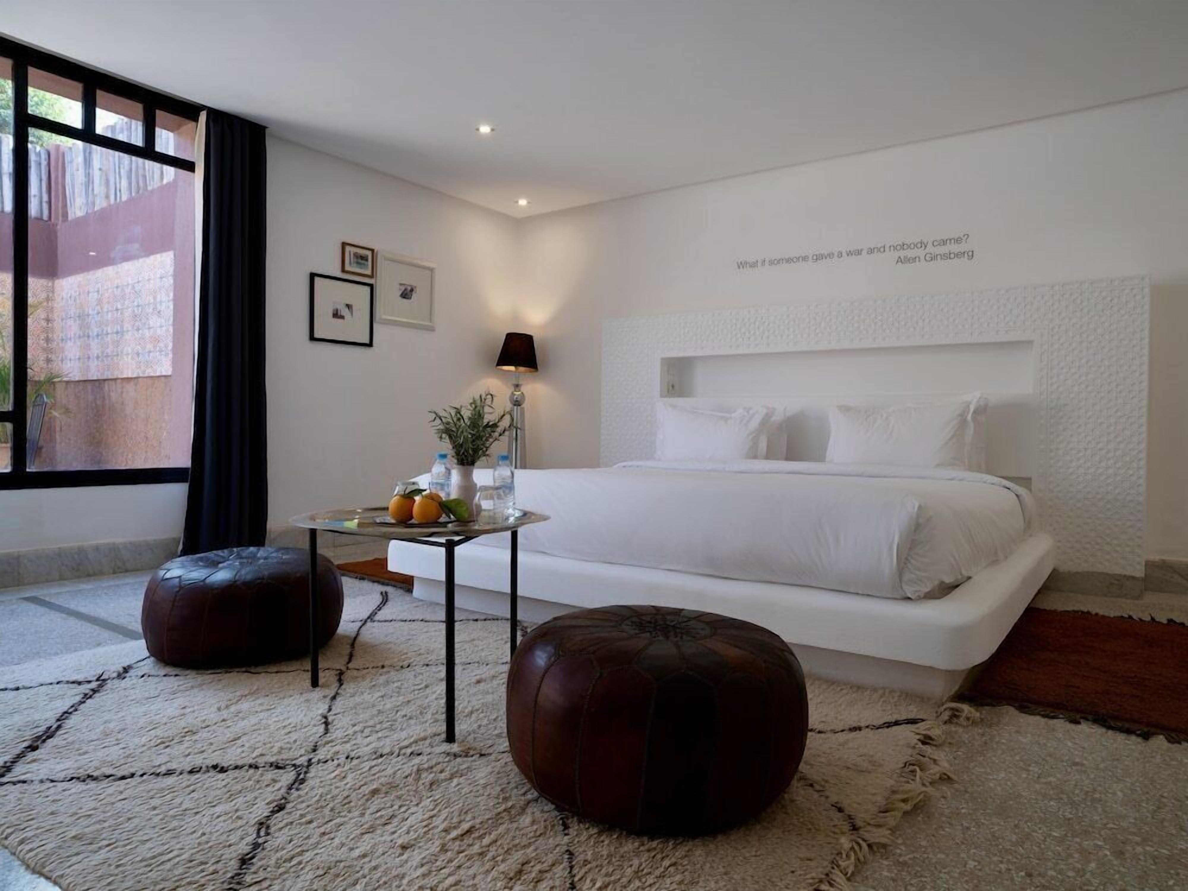 Premium bedding, in-room safe, desk, free WiFi