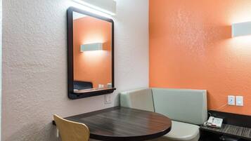 Televisión LCD 32 pulgadas con canales de televisión por cable